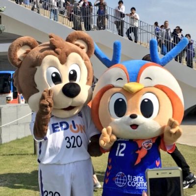 Vファーレン長崎サポーターです。主にサッカー、Vファーレンネタに反応します。無言フォロー失礼します(＞人＜;)