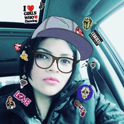 Full enamorada de mi Familia, creyente en una Venezuela bonita, si se puede!