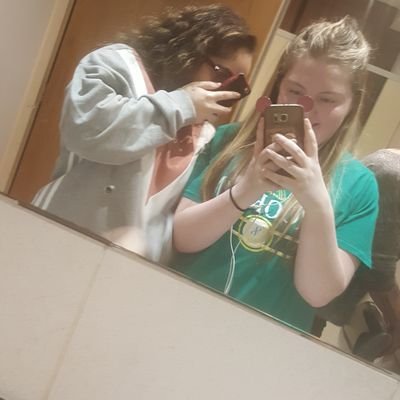 ec96998's profile picture. 