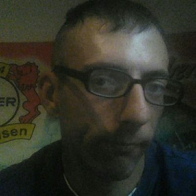 Fußball 1. Bundesliga Vereine Bayer 04 Leverkusen und Eishockey fan