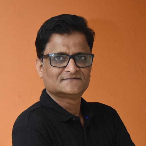 Editor, Outlook-Hindi @Outlookindia Bilingual journalist. Politics, Bihar. English textbook author. National Award Winner -- Best Critic on Cinema for 2017.