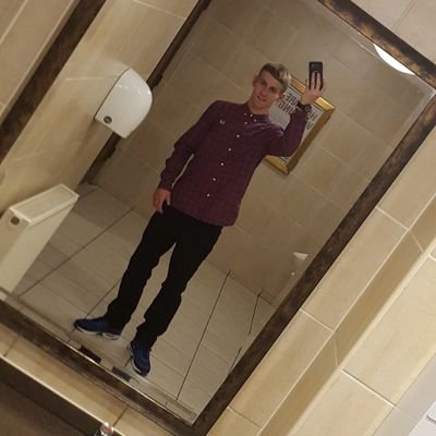 Davidj96D's profile picture. 