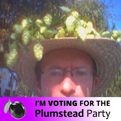 newmo's profile picture. born South West London, ex-actor now a wage slave