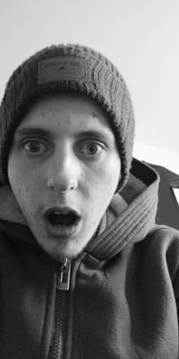 andrew_defay's profile picture. Il vaut mieux manger des spaghettis avec des amis que du caviar avec des connards