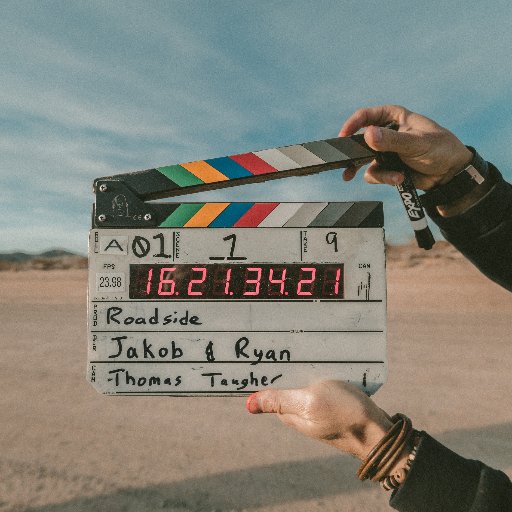All Things Documentary. ---------------
Documentary lover & aspiring micro-documentary maker. Studied at The New York Film Academy.