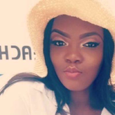 Awurabenarabbs's profile picture. ~Unapologetically fearless💁🏾 ~work hard...lay low and pray🙏🏾 Entrepreneur//Bookworm//Fashionfreak//Foodlover//Love pictures 📸🤷🏾‍♀️