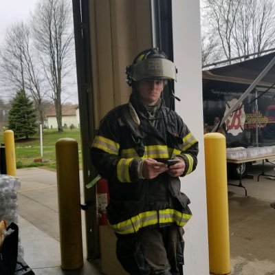 Firefighter Lieutenant, Squad Boss. Dedicated to learning and passing on knowledge through daily training, instructing classes, Instructor with the Fools of Oz.