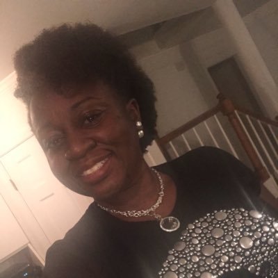 oilisessential's profile picture. 