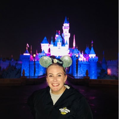 yeeyeecaitlin's profile picture. 