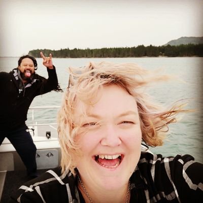 Kimmisabi's profile picture. Teacher, mum, gardener, photographer and geek.