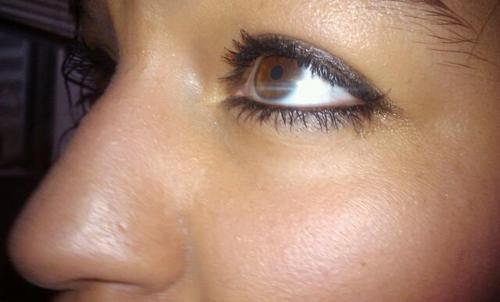 oneloonibiatch's profile picture. Screenwriter, Author and mother