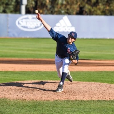 Keefer_22's profile picture. LMU baseball '21| Snag da puddin