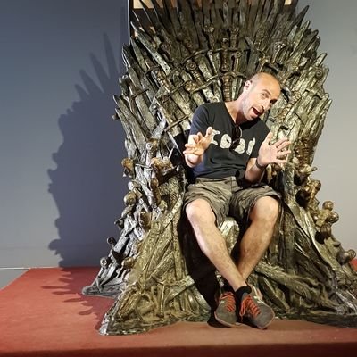 apjara2011's profile picture. 