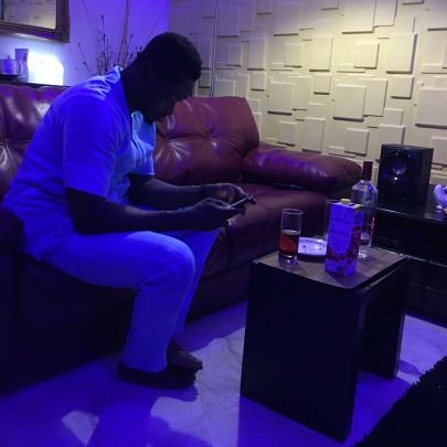 mekz_papi's profile picture. Realtor®️, Formula 1 fan (Mercedes), Soccer enthusiast (Chelsea FC) and a lover of Life. 🇳🇬🇨🇦