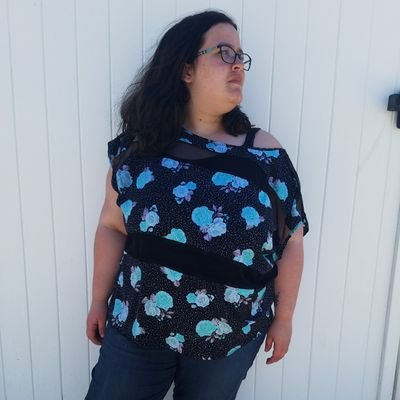 AnnabelRebel's profile picture. A weirdo at heart.