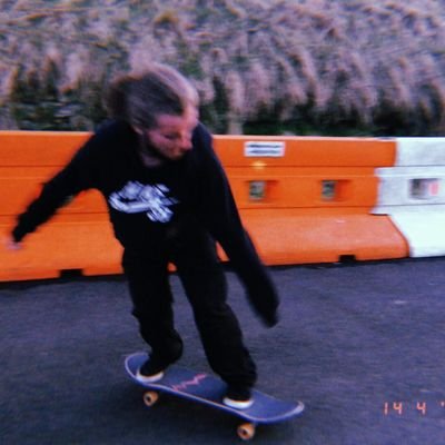 Gdoxagnoia's profile picture. smoke some dmt lol... then we'll talk