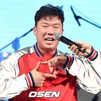 Yagusireum's profile picture. 야구는 당신의 건강을 해칩니다
8 안치홍 보고싶어