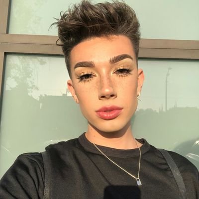 A YouTuber who loves makeup and fashion if you dont like me kiss my ass bitches / @fukboi98 is my drew forever./bi/Rp/
