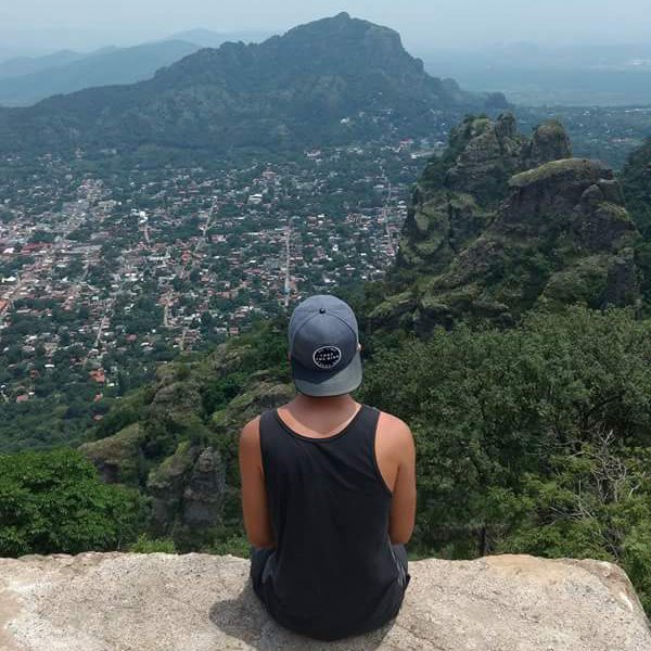 OnironautaNava's profile picture. Soy un amante de la tecnología que busca crear nuevas experiencias de usuario, mediante entornos virtuales, y la gamificación de procesos cotidianos.