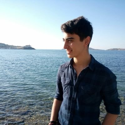 Mbalpak1's profile picture. izmir 18