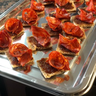 seattlesteaks's profile picture. we are based just in the heart of Hemel Hempstead. We pride our self on our alternative option to dine... Hot Rock Style!