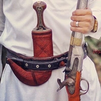 رب اوزعني ان اشكر نعمتك التي انعمت علي وعلى والدي وان اعمل صالحاً ترضاه واصلح لي في ذريتي اني تبت اليك واني من المسلمين