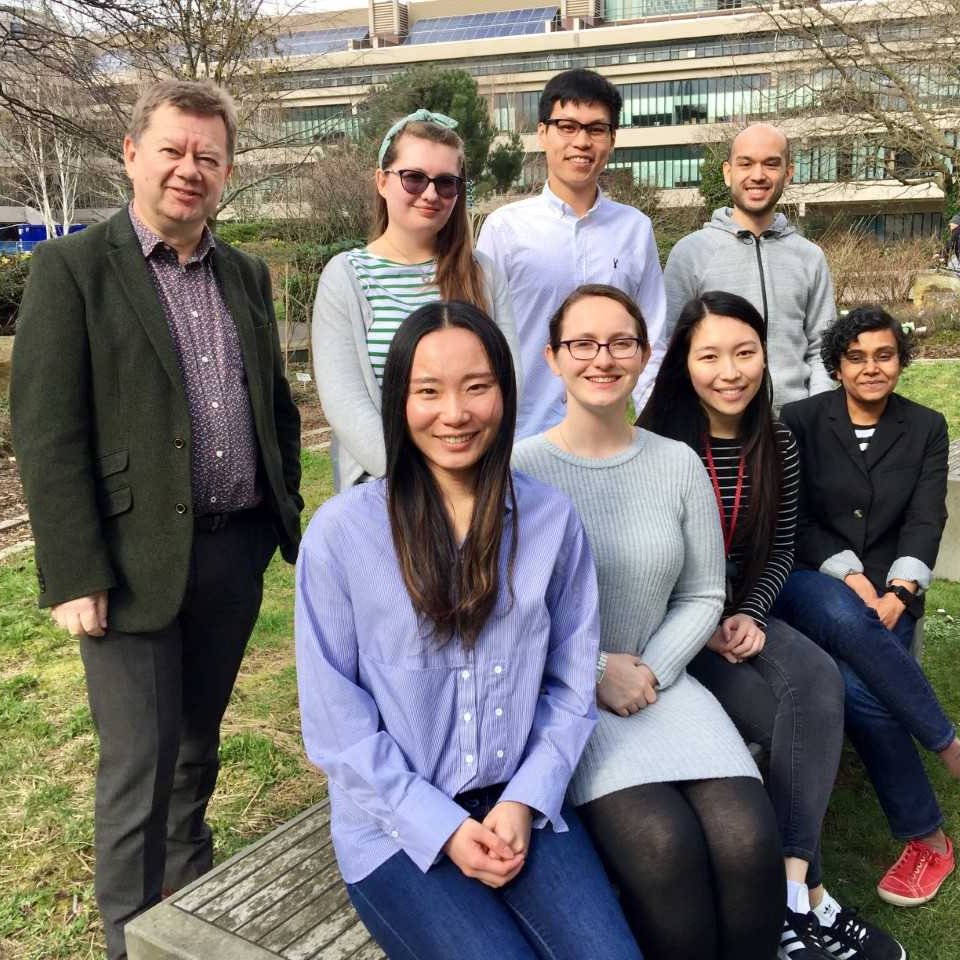 In the Harris lab at UoL, we focus on Virus-Host interactions of HCV and several Alphaviruses (CHIKV, ONNV, MAYV). Account ran by the PhD students!
