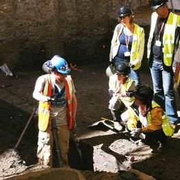 London based geoarchaeologist; finding lost rivers, reconstructing landscapes and making story maps.
He/Him