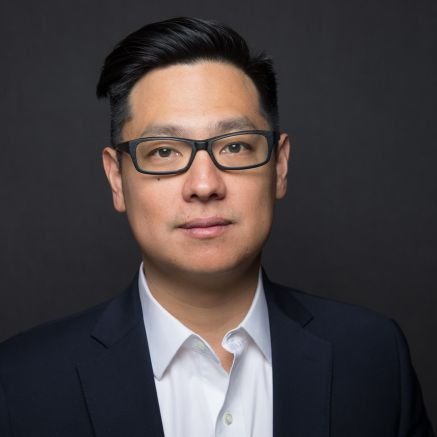 SVP, Product & Solutions @Factor_Law. Bridge the gap to deliver scaled, complex legal work. Alum of EY @thomsonreuters @kslaw; @PennLaw JD @Illinois_Alma BSCS