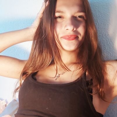 16 yo
🔥
La vie est pleine de surprise..