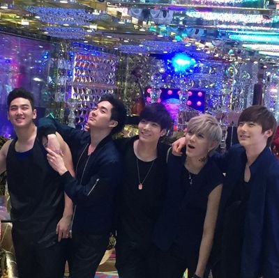 Donthavemoneyka's profile picture. หนูไม่รู้ หนูมาหวีด แม่คะช่วยหนูด้วย
และใช่ค่ะ หนูจะหวีดต่อไป แม้จะไม่มีคัยเห็นก้อตาม