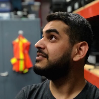 causticsuburban's profile picture. 