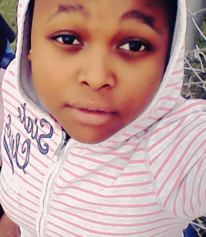 AyandaPortiaTs2's profile picture. I am a young ambitious girl who does not expect anything from anyone because expectation always hurts