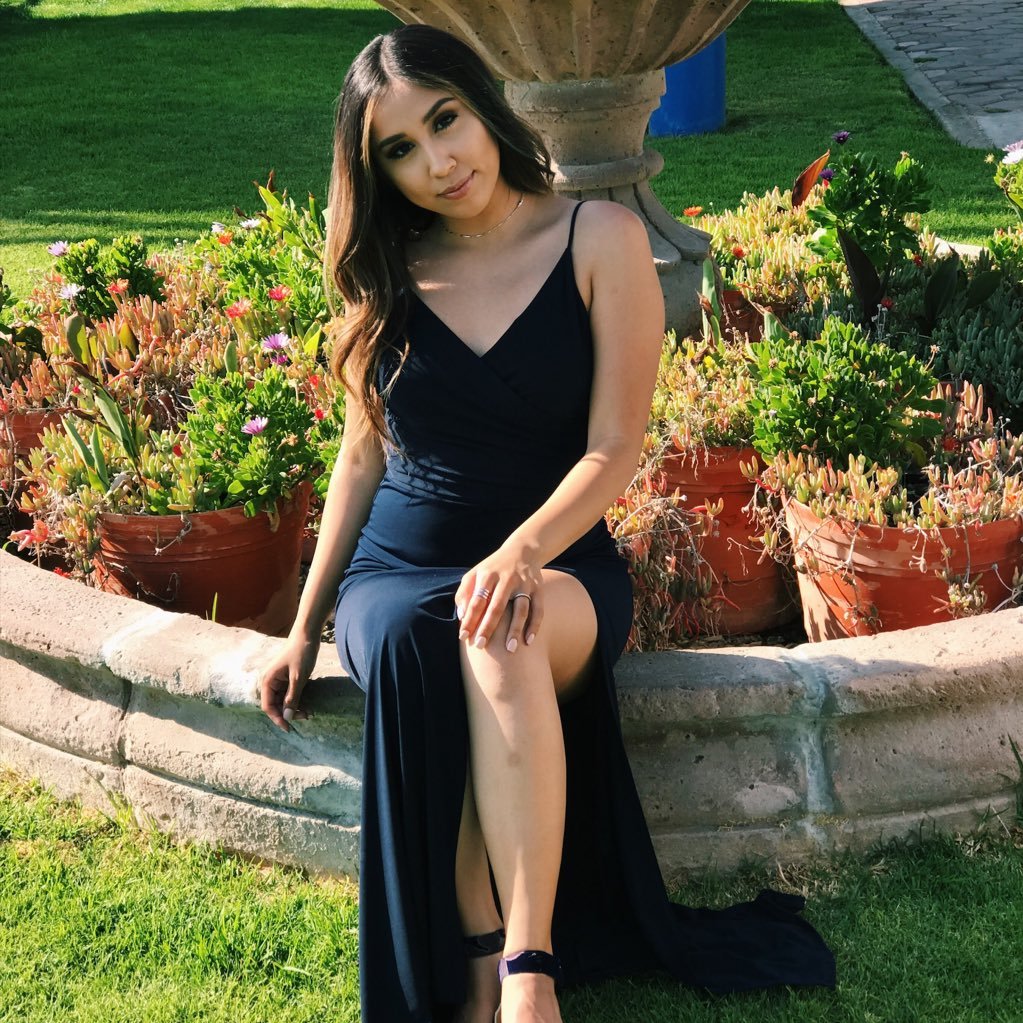 kcgonzalez13's profile picture. 