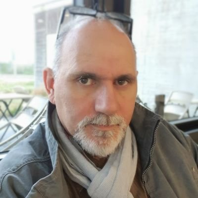 Gaulliste, hérétique de la pensée unique, Epuisé par la bien-pensance !
Je soutiens tous les souverainistes.