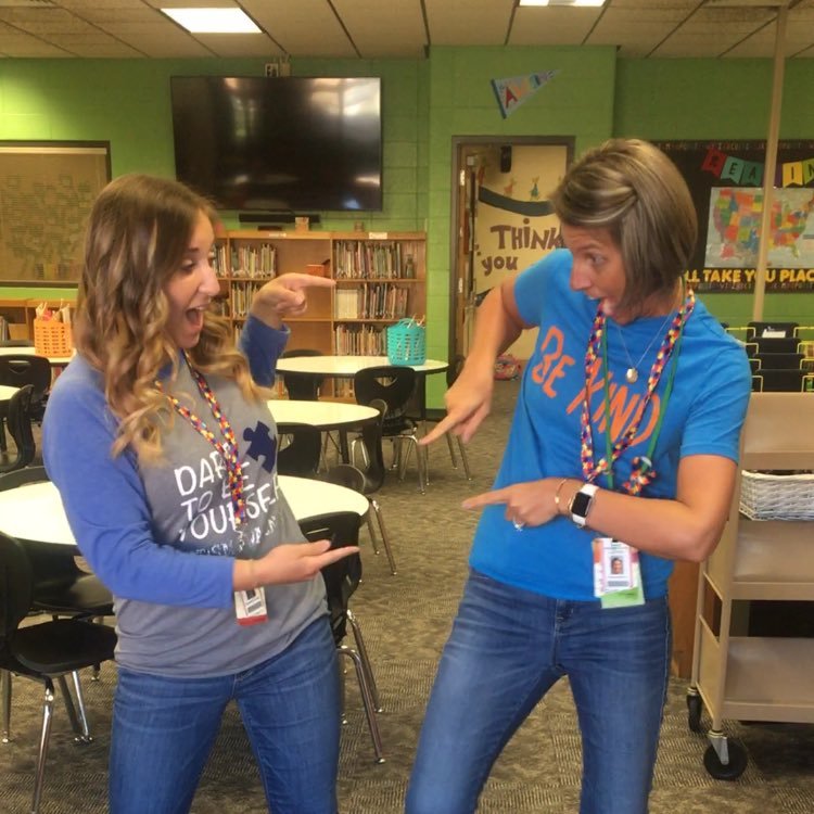 Art Teacher at Concord South Side Elementary 🎨🍎 #ConcordPride