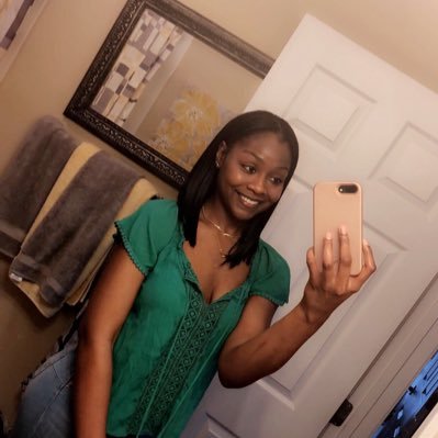 Ny'Asia • 23 • Pressure makes diamonds, I was made to shine. ECU Alumna ☠️• Liberty Grad Student 🦅