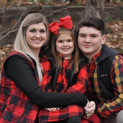 I am a MOM and a WIFE and I love my life!!!