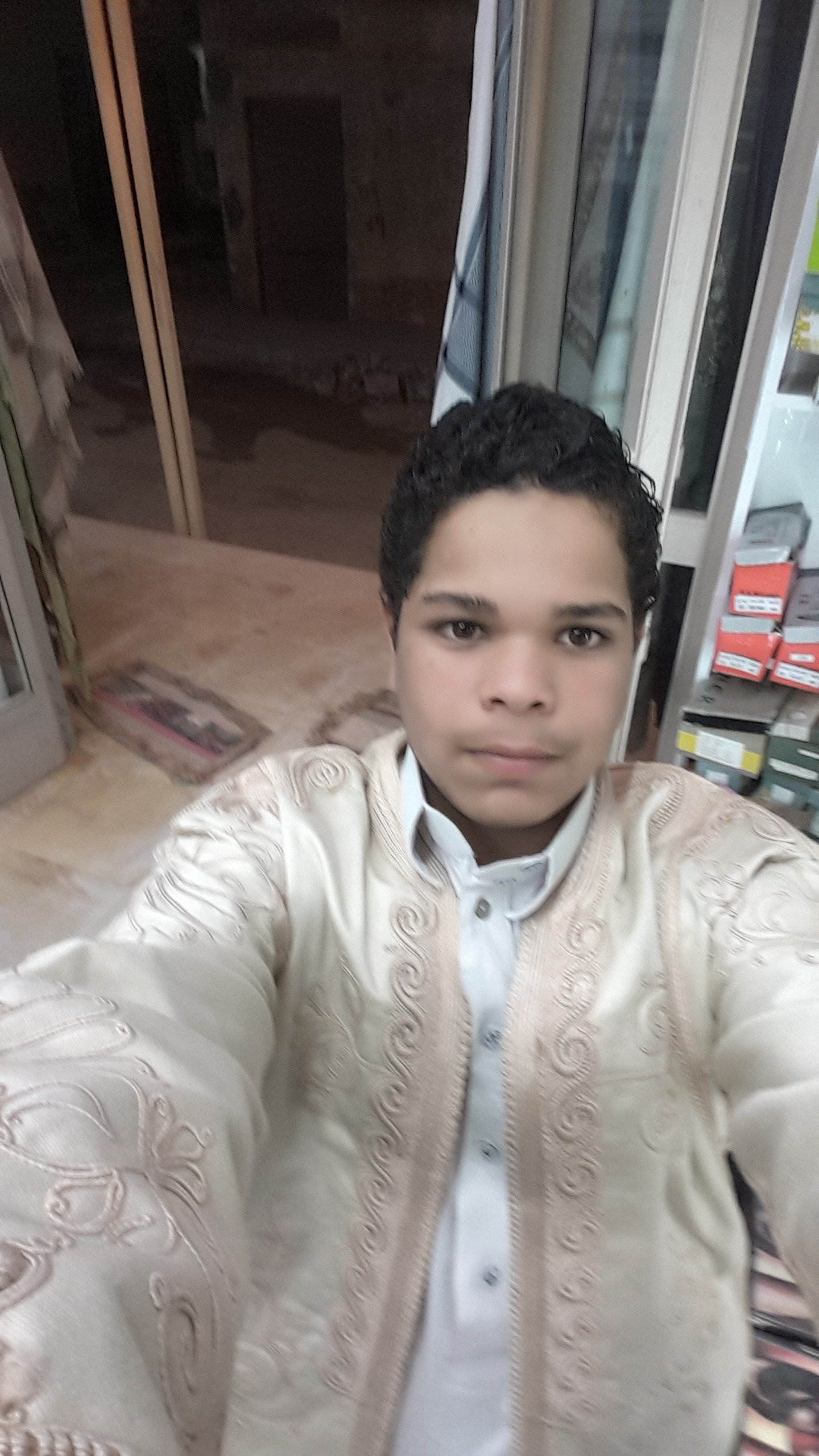 4tBudQyAgRvUZfw's profile picture. 