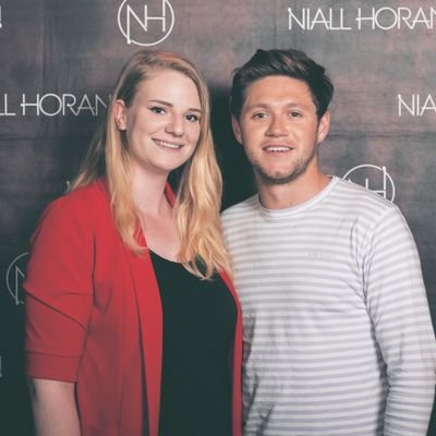 The bags under my eyes are sponsored by 5 Seconds Of Summer

~Niall Meet and Greet//28.04.2018~
~Demi Lovato Meet and Greet//18.06.2018~