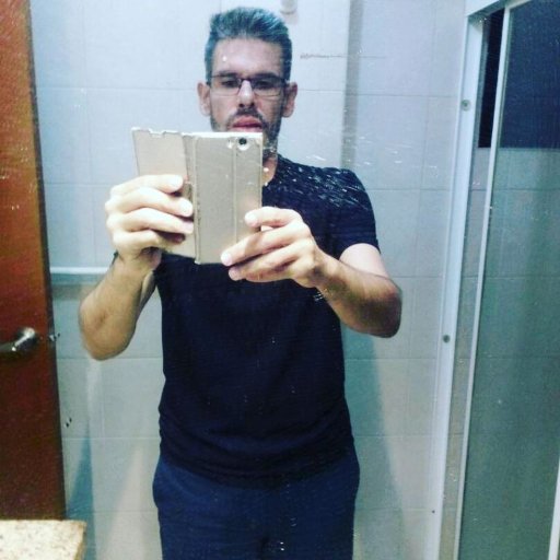 duiliobaptista's profile picture. Administrador, Abogado, Master Coach, amante del estudio y la formación.