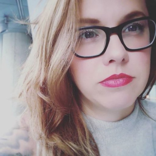 Supply Chain Student at Concordia University. Sustainability is my bag, baby. Fashion and design are my greatest passions.