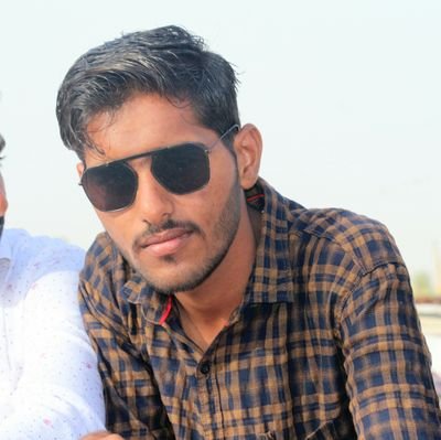 KmQOeg9Ey2i6B7X's profile picture. 