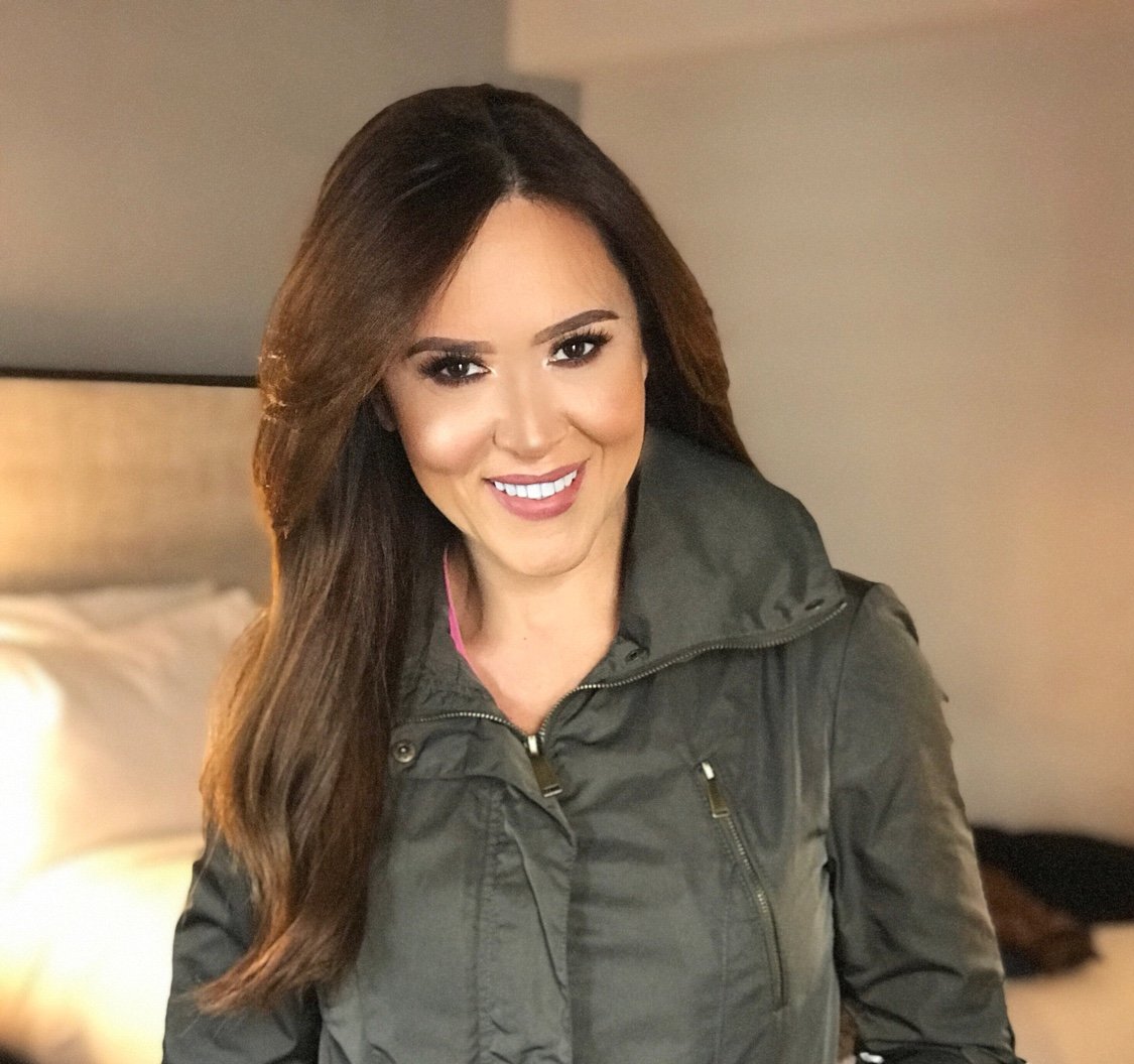 On Air Talent/Journalist Univision Network Show El Gordo y la Flaca
Enamorada del amor y de la vida
Instagram: @tanyacharry
YES..!!!