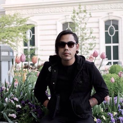 omar_aIibi's profile picture. vocalist// songwriter // Everyone falls, pick yourself up and try again//