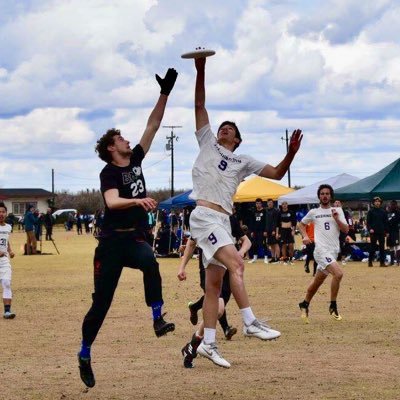 spence_lo's profile picture. UW ‘21 | @seattlecascades & @SeattleSockeye | Medical Sales