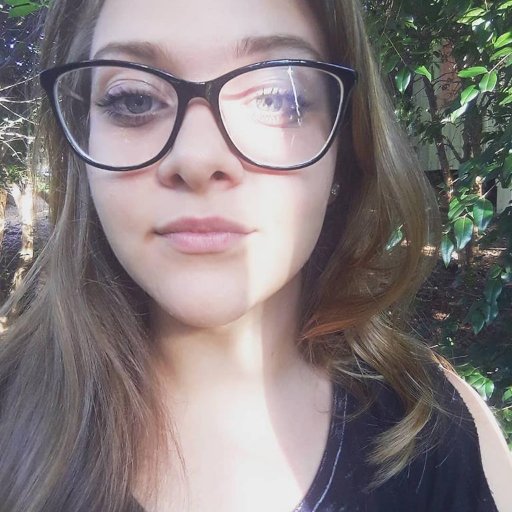 20 years, Canceriana, Antes sol do que mal iluminada. #instagram: lidiimorinel