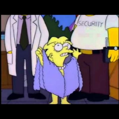 Reeiiicheel's profile picture. tres bebés en una gabardina