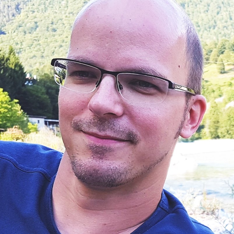 People developer. Leadership trainer. Business & Life coach. Creator of iOS App 'Symblify - The life coach in your pocket'. https://t.co/L7tNj4j8R3