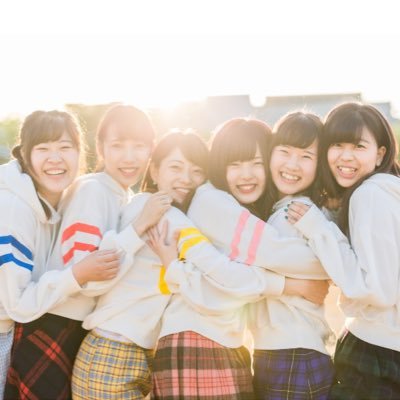 大阪大学inspiritual voices所属4回生同期バンドのColore(コローレ)です！Little Glee Monsterの曲を女の子6人で歌っていました♪ みんと💗/みーこ💛/よっち❤️/らび💜/ななお💚/ひちょり💙 2018.12.02解散